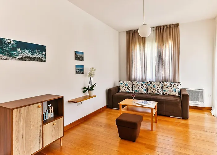 Montesun Apartments